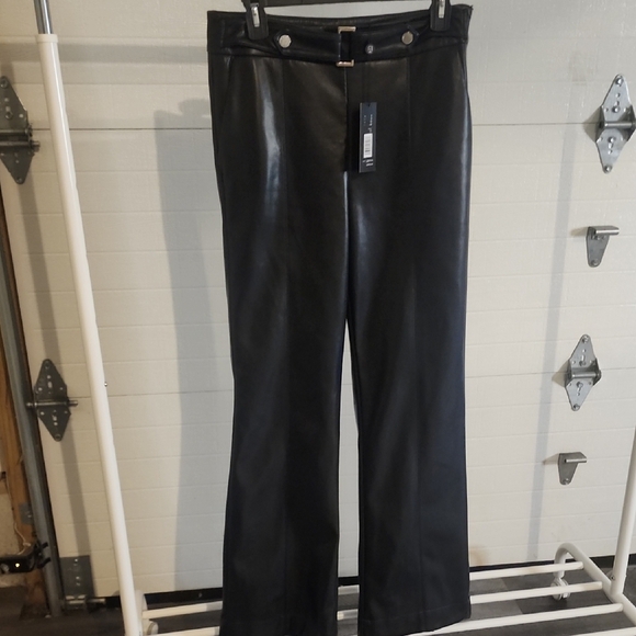 Elie Tahari Pants - Elie Tahari Noir Faux Leather Belted Pants Size 6